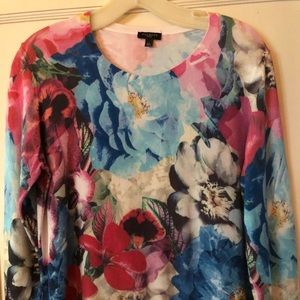 Talbots 3/4 sleeve floral top. Petite large.